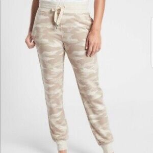 Athleta Balance camo jogger